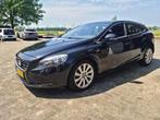 Volvo V40 1.6 D2 115PK 2013 Zwart, Auto's, Volvo, Voorwielaandrijving, 4 cilinders, Zwart, Origineel Nederlands
