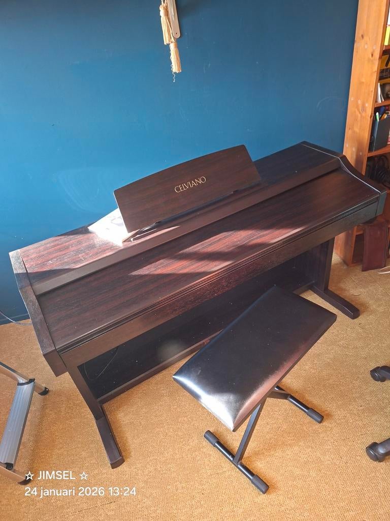 CELVIANO !!  CASIO AP 21 !!, Muziek en Instrumenten, Ophalen, Gebruikt, Zwart