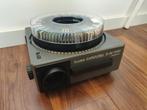 Kodak CAROUSEL S_AV 2050 projector met 2 diamagazijnen, Ophalen of Verzenden, Gebruikt