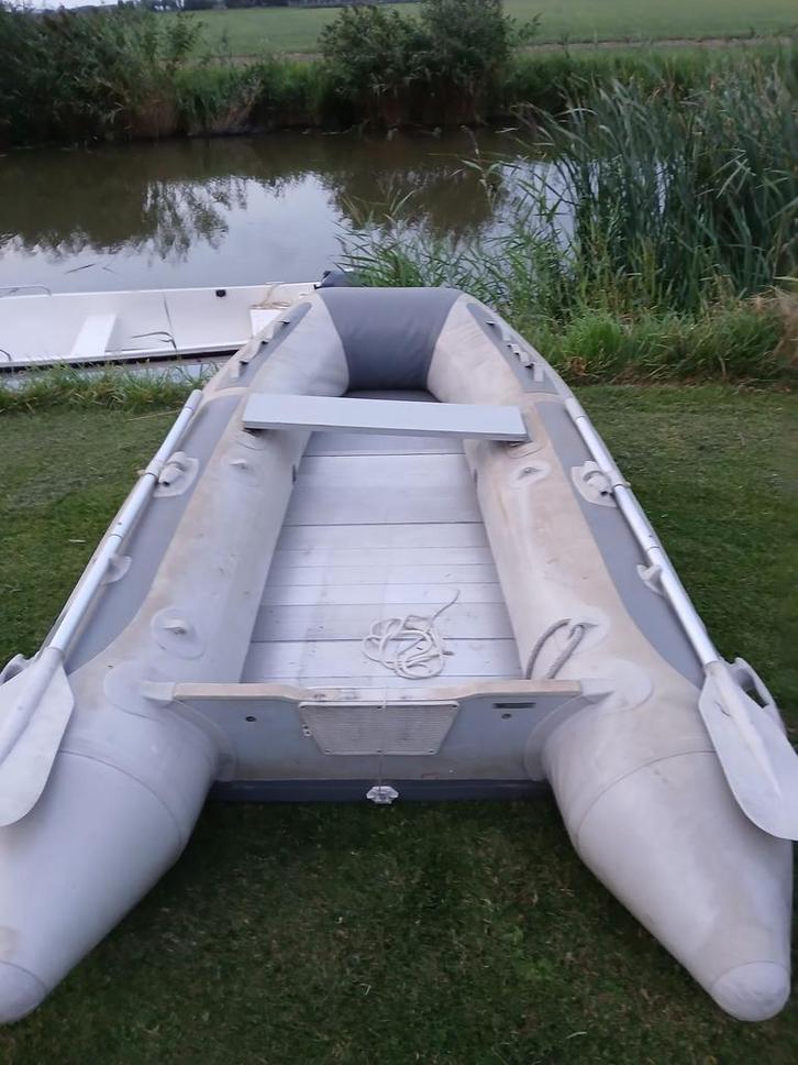 Rubberboot met motor, Hobby en Vrije tijd, Overige Hobby en Vrije tijd, Zo goed als nieuw, Ophalen