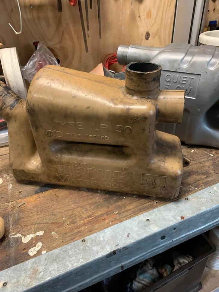 Waterlock Geluidsdemper - Boot, Watersport en Boten, Accessoires en Onderhoud, Gebruikt, Motor en Techniek, Ophalen of Verzenden