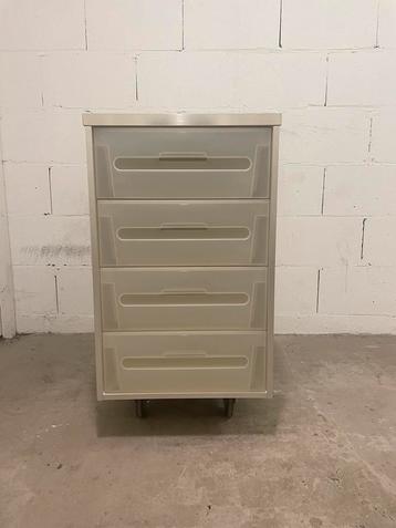 IKEA Attityd 4-ladenkast, zonder wielen, + handleiding beschikbaar voor biedingen