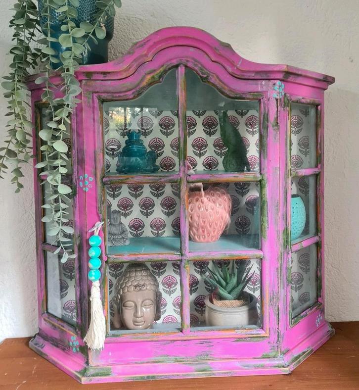 Bohostyle retro vitrinekastje servieskastje pronkkastje, Huis en Inrichting, Kasten | Vitrinekasten, Zo goed als nieuw, Minder dan 100 cm