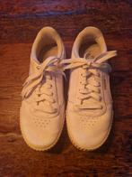 Witte Puma dames sneakers maat 38, Kinderen en Baby's, Babykleding | Schoentjes en Sokjes, Ophalen of Verzenden, Zo goed als nieuw