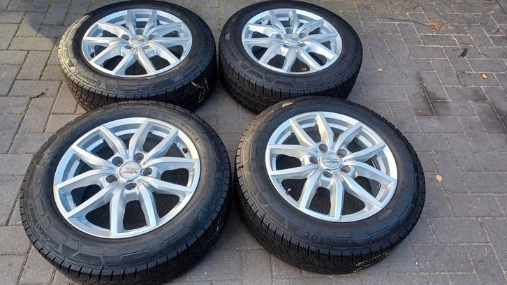 Winterbanden volkswagen transporter 215 60 17 C  velgen, Auto-onderdelen, Banden en Velgen, Banden en Velgen, Winterbanden, 17 inch