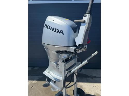 Honda F50 Tiller met schade, Watersport en Boten, Buiten- en Binnenboordmotoren, Nieuw, Benzine
