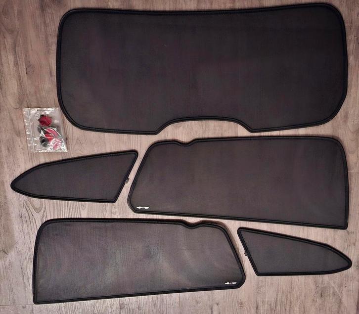 Originele Sonniboy zonwering – Volvo V60 (2010 t/m 2018), Auto diversen, Auto-accessoires, Zo goed als nieuw, Ophalen of Verzenden