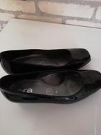Nieuwe Ara pumps maat 2 1/2 of mt.35, Schoenen met lage hakken, Zwart, Nieuw, Ophalen of Verzenden