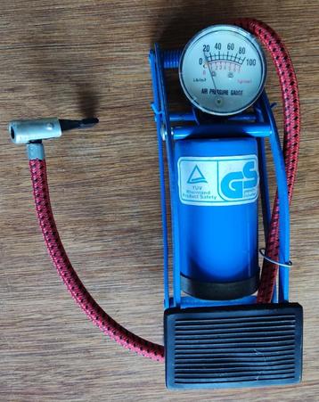 Air pressure gauge LB/in2 Voetpomp. beschikbaar voor biedingen