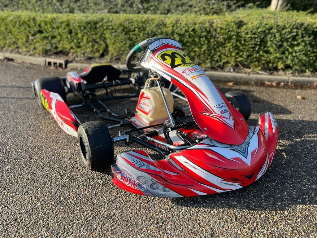 Falcon Charlotte Automaat rollend chassis, Sport en Fitness, Karting, Gebruikt, Kart, Ophalen