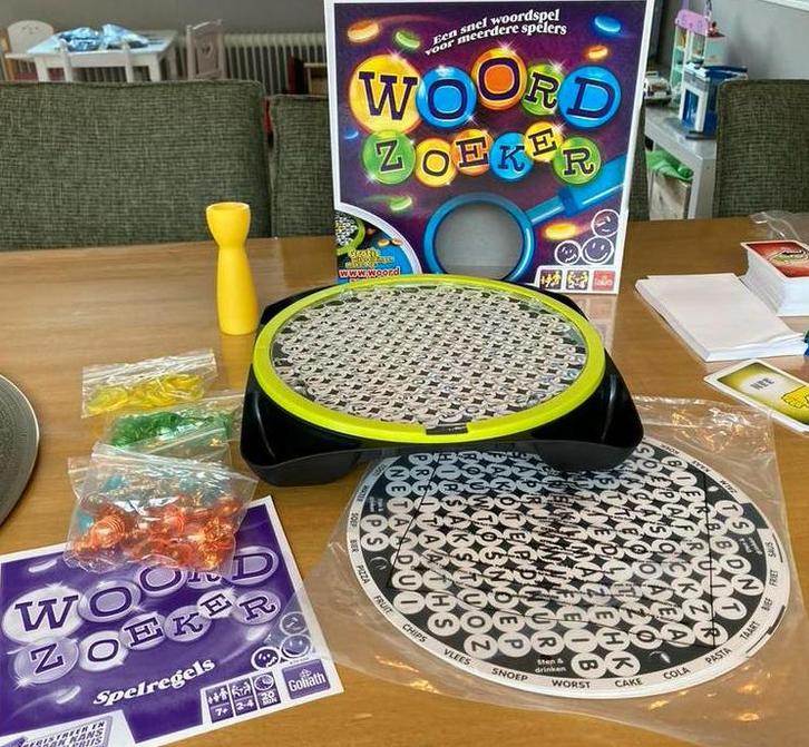 Woordzoeker Bordspel Goliath - 2-4 Spelers, Hobby en Vrije tijd, Gezelschapsspellen | Bordspellen, Zo goed als nieuw, Een of twee spelers