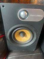 Bowers & Wilkins 686 boekenplankspeakers, Ophalen of Verzenden, Zo goed als nieuw, Bowers & Wilkins (B&W), 120 watt of meer