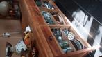 Teak kast, Eén persoon