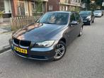BMW 3-Serie E90 2.0 I 318 2006  moet weg !!!, Auto's, BMW, Achterwielaandrijving, 4 cilinders, 129 pk, Handgeschakeld