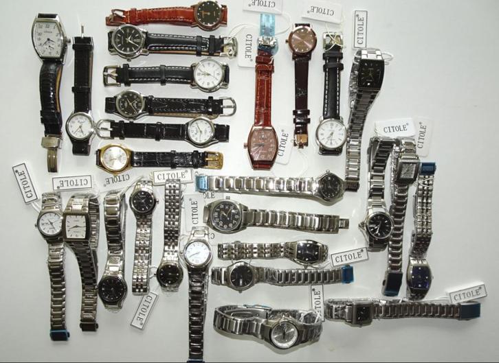 Horloges Dames 28 Stuks, Sieraden, Tassen en Uiterlijk, Overige Accessoires, Nieuw, Ophalen of Verzenden