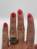V945 Prachtige zilveren zegelring initialen AG maat 18, Sieraden, Tassen en Uiterlijk, Ophalen of Verzenden, Zilver, Ring