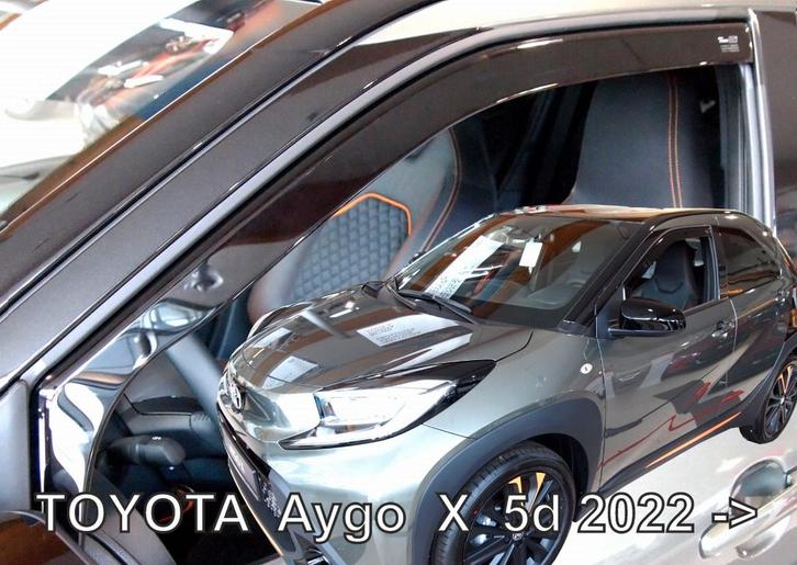 Toyota donkere zijwindschermen visors oa Aygo X Rav4 Yaris, Auto diversen, Tuning en Styling, Ophalen of Verzenden