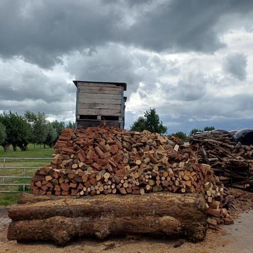 Gekloofd, gedroogd openhaardhout, Tuin en Terras, Haardhout, Blokken, Overige houtsoorten, Minder dan 3 m³, Ophalen