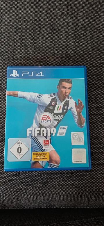 FIFA 19 voor PS4 - Voetbalgame! beschikbaar voor biedingen