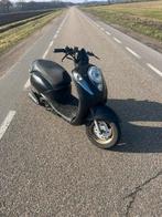 Sym mio, Fietsen en Brommers, Scooters | SYM, Ophalen of Verzenden, Zo goed als nieuw, Benzine, Mio
