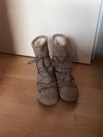 Moon Boots, Beige, Snowboots, Ophalen of Verzenden, Zo goed als nieuw
