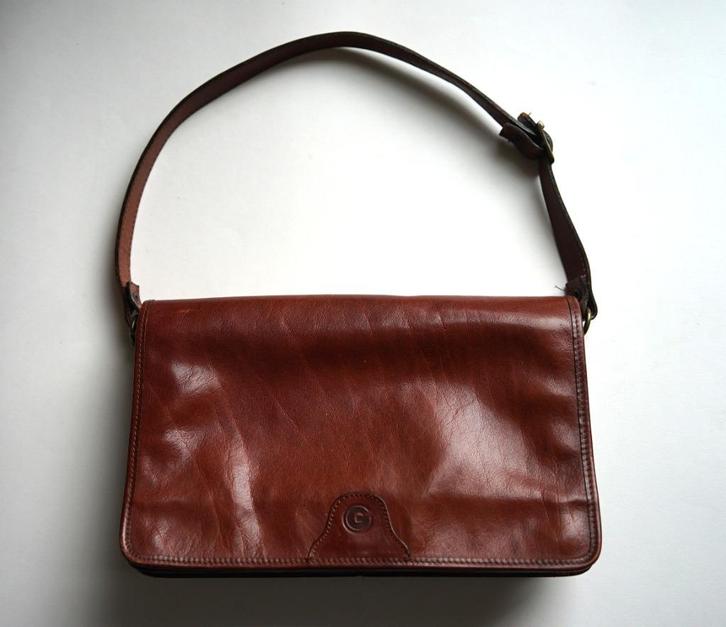 handtas vintage creation gabrielle kastanje tas velour leer., Sieraden, Tassen en Uiterlijk, Tassen | Damestassen, Zo goed als nieuw