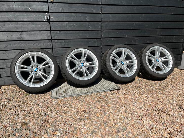Originele BMW 18 inch breedset velgen met winterbanden, Auto-onderdelen, Banden en Velgen, Banden en Velgen, Winterbanden, 18 inch