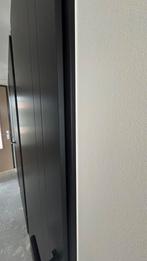 Op zoek naar de beste én voordeligste renovlies behanger?, Behangen