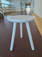 retro driepoot kruk plantentafel bijzettafel wit, Ophalen of Verzenden, Gebruikt, Hout
