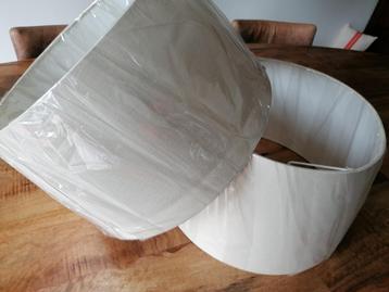 lampenkappen beschikbaar voor biedingen