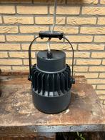 Industriële buitenlamp, Ophalen, Industrieel