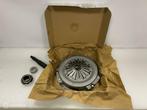 Koppelingsset Dacia Sandero Logan NIEUW ORIG 302059322R, Gebruikt, Renault, Ophalen of Verzenden, Renault