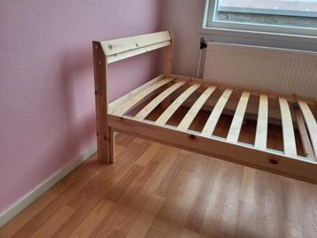 Ikea Neiden bedframe 90x200 + Luroy lattenbodem - afbeelding 3