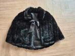 Zwarte capejas - pluche - harig, Kleding | Dames, Jassen | Winter, Ophalen of Verzenden, Zo goed als nieuw, Zwart