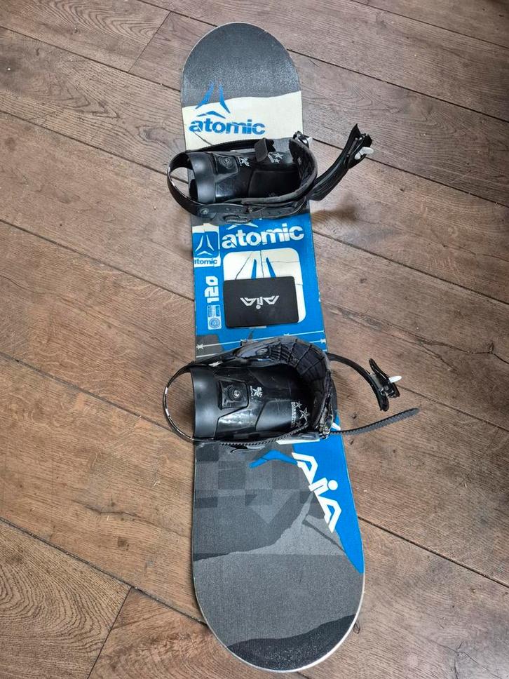 Atomic Snowboard - 120cm, Sport en Fitness, Snowboarden, Ophalen of Verzenden