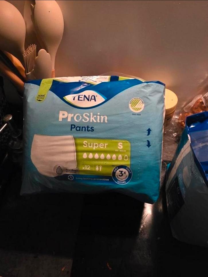 Absorin broekjes nu meteen weg!!!!!!!!!!!!, Diversen, Verpleegmiddelen, Zo goed als nieuw, Ophalen