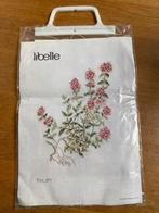 Borduurpakket van Libelle: Marjolein Bastin - Thijm, Nieuw, Handborduren, Ophalen of Verzenden, Borduurpakket