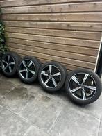 Volvo v40 ixion velgen met winterbanden 17 inch, Banden en Velgen, Winterbanden, 235 mm, Ophalen