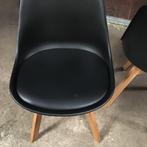 Keukenstoelen, Drie, Modern, Gebruikt, Hout