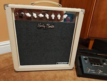 Harley Benton Celestion Tube 15 versterker beschikbaar voor biedingen