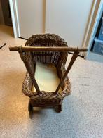 Rieten poppen wagentje, Kinderen en Baby's, Speelgoed | Poppen, Ophalen, Gebruikt, Overige typen