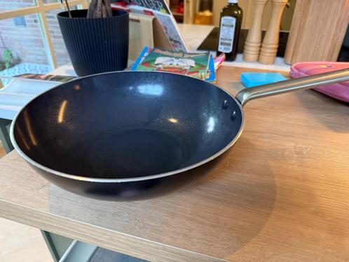 Greenpan Wok 28cm, Huis en Inrichting, Keuken | Potten en Pannen, Zo goed als nieuw, Wok, Overige materialen, Inductieplaat, Keramische plaat