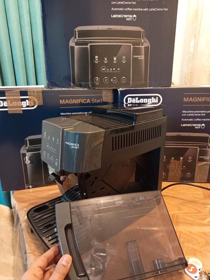 DeLonghi Magnifica Start – Retour, maar nieuw en ongebruik, Witgoed en Apparatuur, Koffiezetapparaten, Zo goed als nieuw, Gemalen koffie