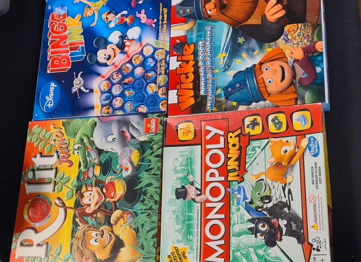 Monopoly Junior, Bingo, Rolit, Wicki, Hobby en Vrije tijd, Gezelschapsspellen | Bordspellen, Gebruikt, Een of twee spelers, Drie of vier spelers