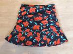 GUTS AND GUSTO Geweldige Rood/Groen/Zwarte Bloemen Rokje M, Kleding | Dames, Rokken, Maat 38/40 (M), Guts & Gusto, Ophalen of Verzenden