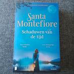 Santa Montefiore - Schaduwen van de tijd, Ophalen of Verzenden, Zo goed als nieuw, Nederland