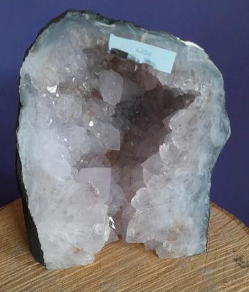Amethist Geode 4.40 kilo. beschikbaar voor biedingen