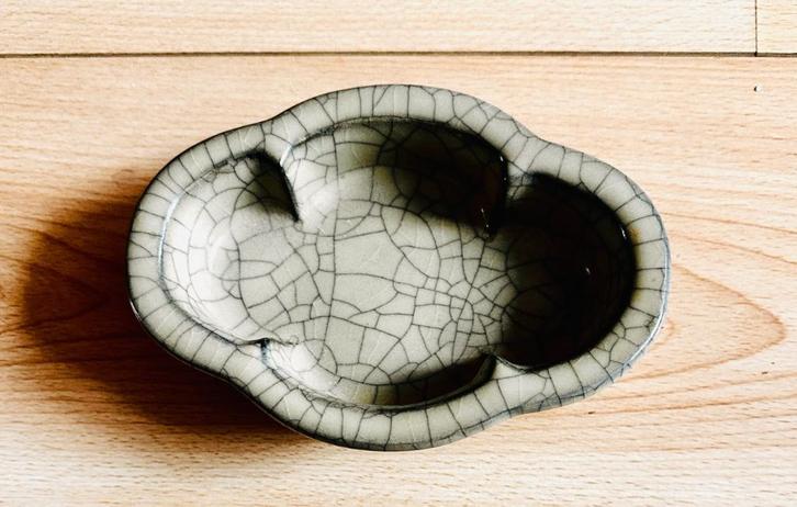 Bijzonder Chinese/Chinees celadon craquelé schaaltje, Antiek en Kunst, Antiek | Porselein, Verzenden