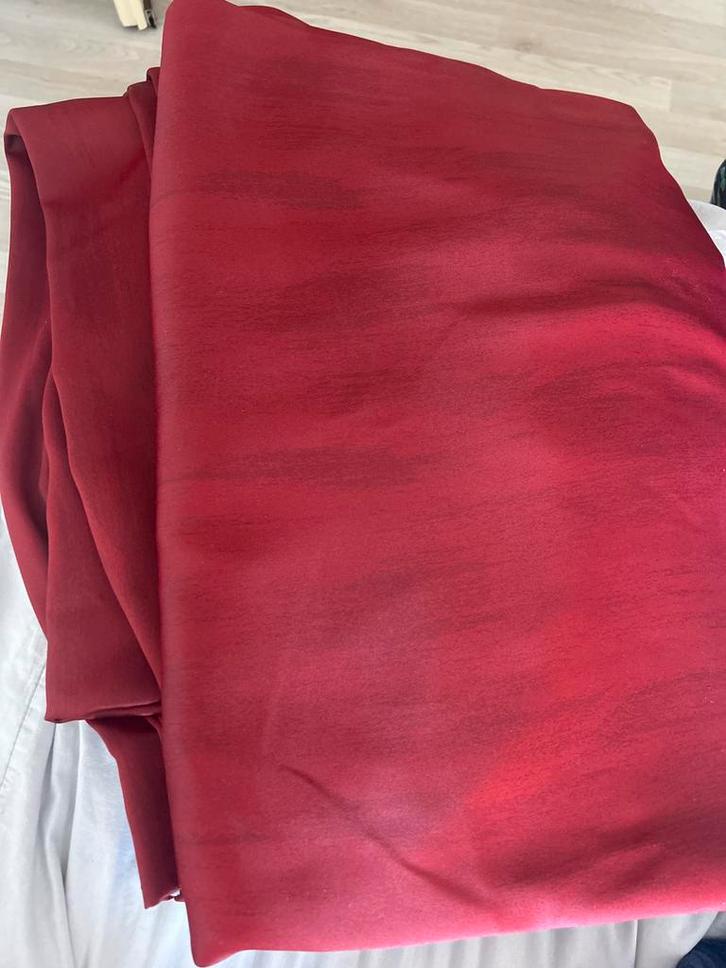 Rode Gordijnen, Huis en Inrichting, Stoffering | Gordijnen en Lamellen, Gebruikt, 200 cm of meer, Rood, Ophalen of Verzenden