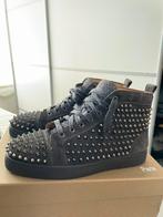 Christian Louboutin | Grey Spikes | Maat 42, Kleding | Heren, Schoenen, Ophalen of Verzenden, Zo goed als nieuw, Overige kleuren